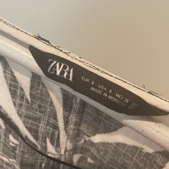 Zara Black and White Printed Wrap Blouse - Picture 3 of 3